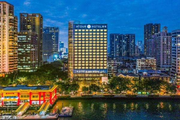 廣州沿江中路天字碼頭亞朵S酒店